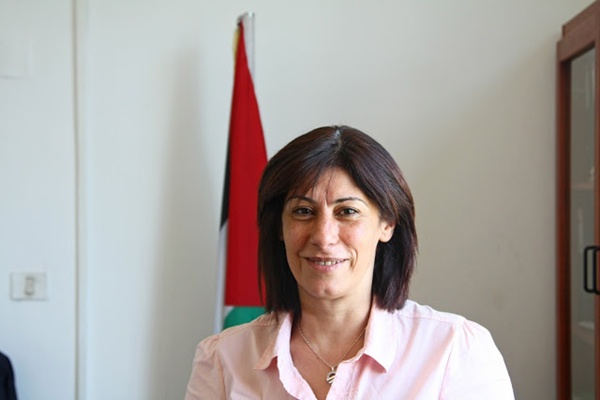 Khalida Jarrar, députée palestinienne condamnée à 15 mois d’emprisonnement par un tribunal militaire israélien