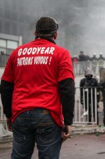 Contre la casse sociale des Macron, Valls et Hollande : l’appel des Goodyears