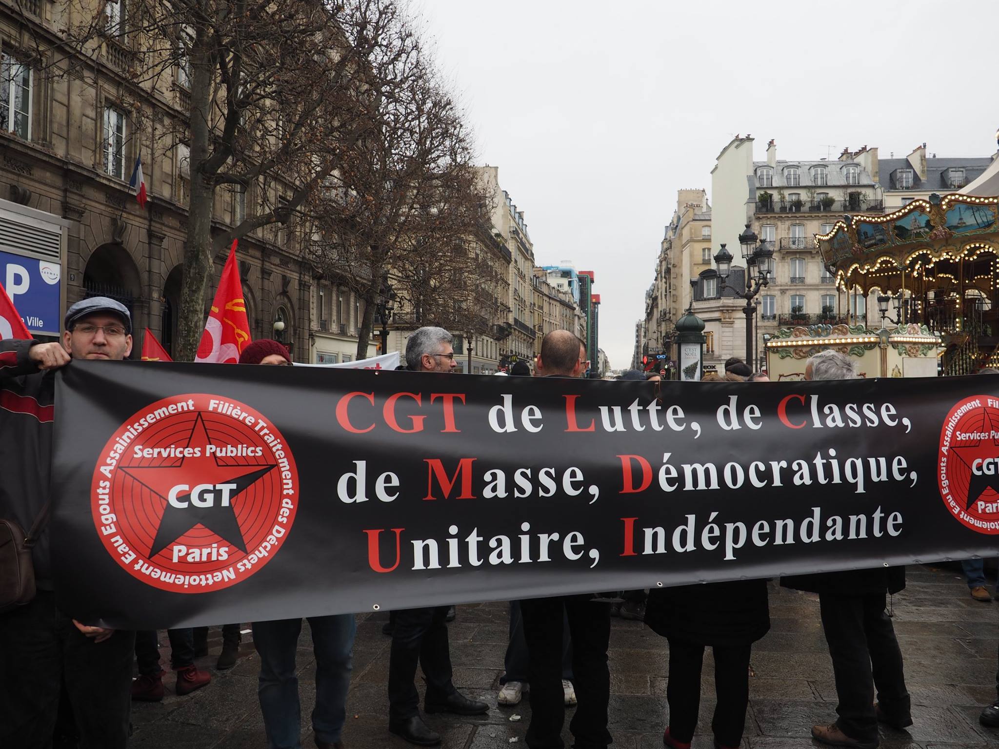 Un syndicat Rouge et Noir à Paris !